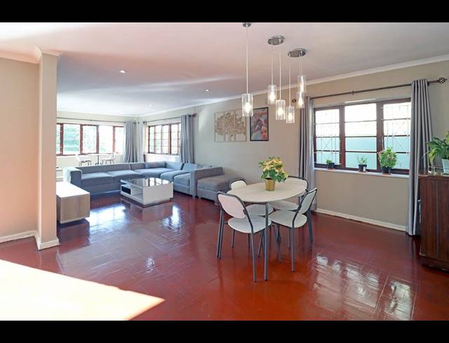 3 BEDROOM HOUSE FOR SALE IN KENSINGTON